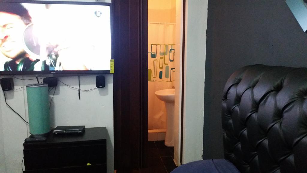 Aarony Hotel Santo Domingo Room photo